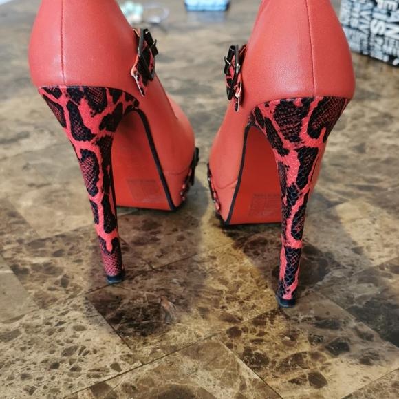 Brand new Jacobies Lola heels - Picture 4 of 6